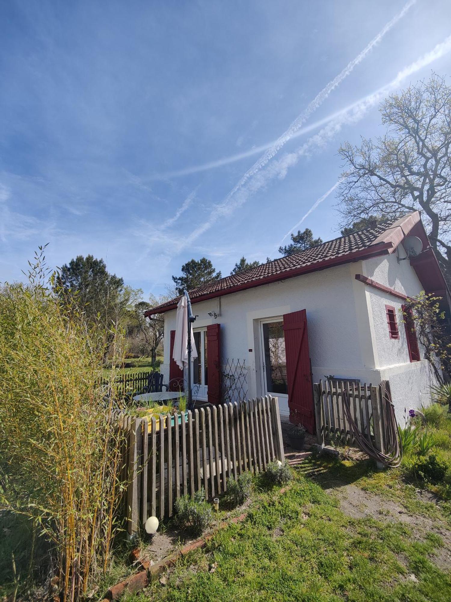 D&D, La Maison Des Ecureuils Lesperon Kültér fotó